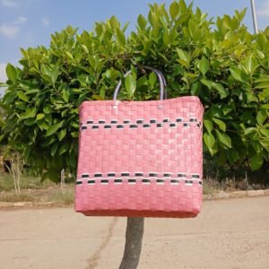 Urban Chic Bag – stylish handmade women’s bag for university and everyday outings
